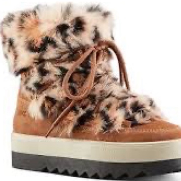 Cougar Leopard Vanity Boots - Sz. 10 - Picture 2 of 10
